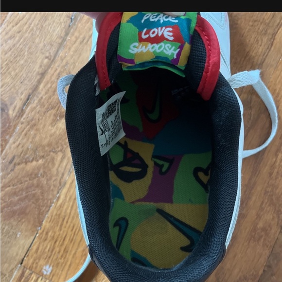 Nike Air Force - Picture 3 of 4